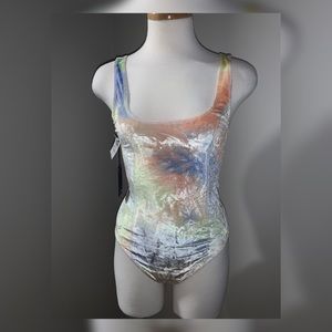 Aritzia Wilfred Free Halsey Soft Rainbow B…